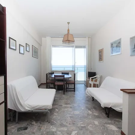 M062 Marcelli, Attico Fronte Mare Apartment Marcelli