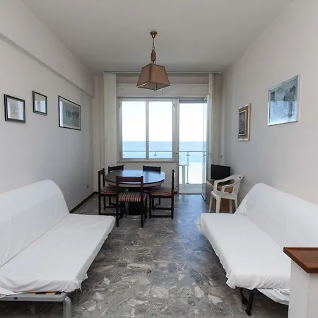 M062 Marcelli, Attico Fronte Mare Apartamento *